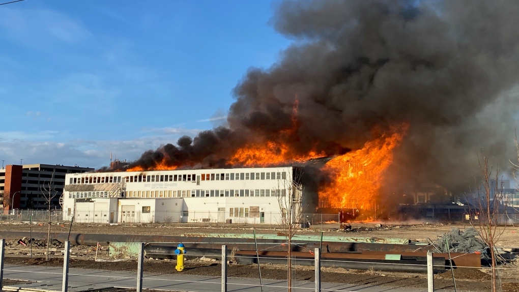 Fire destroys old Edmonton airport hangar