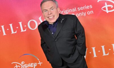 Warwick Davis Posts "I'm Done Here" After Death Of Wife Samantha