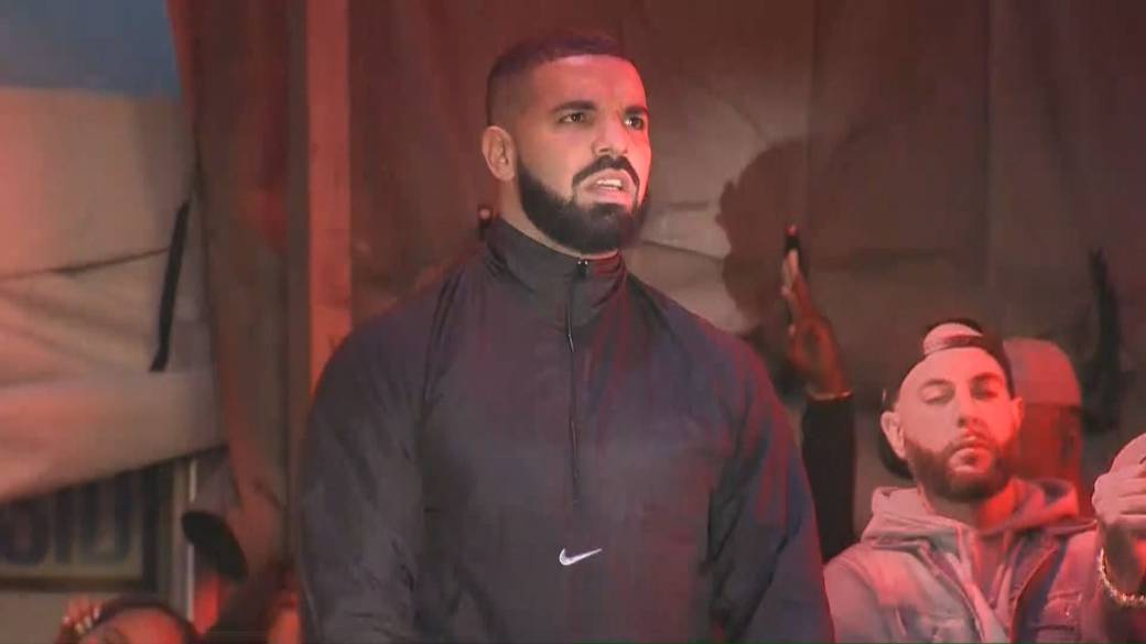 Click to play video: 'Shooting at Drake’s home puts spotlight on Drake vs. Kendrick Lamar feud'