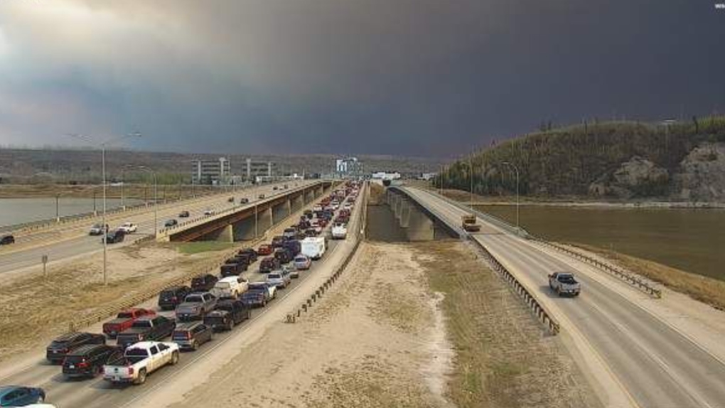 Fort McMurray wildfire: 4 neighbourhoods ordered to evacuate