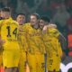 Borussia Dortmund reaches Champions League final by beating PSG on Hummels header