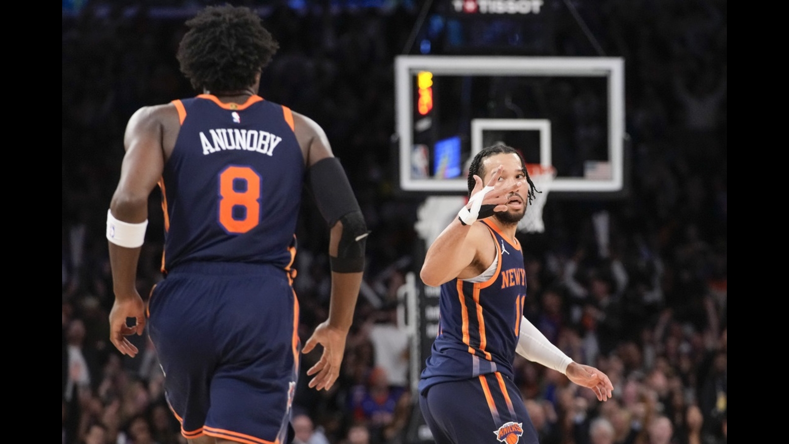 NBA Playoffs: The New York Knicks look to close out the Philadelphia 76ers at Madison Square Garden in their game 5 match up