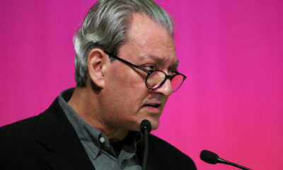 US writer Paul Auster gives a speech during the International Book Fair in Guadalajara