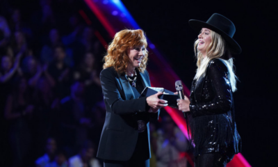 Watch Reba McEntire Surprise Lainey Wilson With Grand Ole Opry Invitation