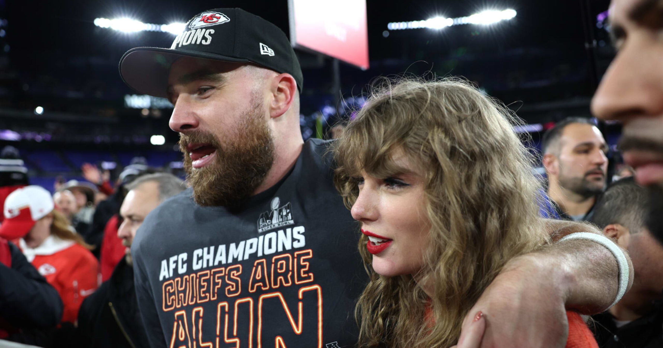 Video: Travis Kelce Trolled About Taylor Swift Proposal by Undercover Jason Sudeikis | News, Scores, Highlights, Stats, and Rumors