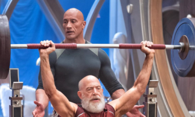 Dwayne Johnson and Chris Evans Save Christmas