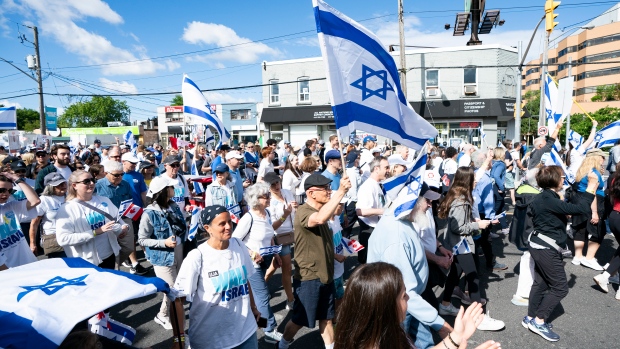 6 charged during Toronto Walk with Israel event