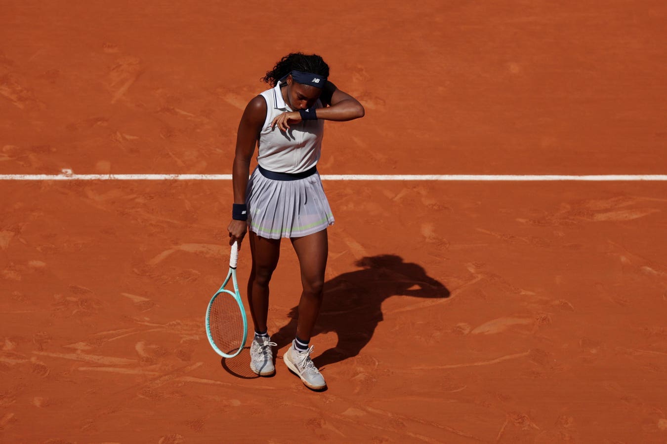 Coco Gauff Moved To Tears In French Open Semifinal Loss To No. 1 Iga Swiatek