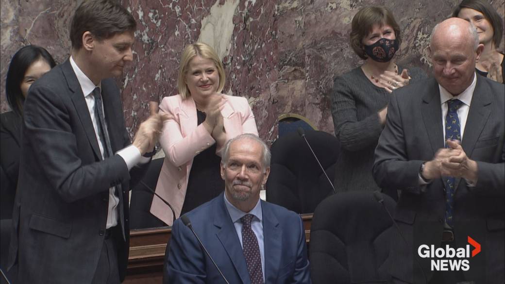 Click to play video: 'John Horgan gives an emotional last speech in B.C. legislature'