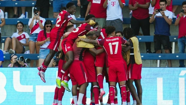 Jonathan David lifts Canada over Peru for 1st-ever win at Copa America