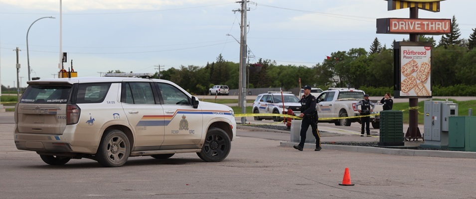 One Man Shot Dead by Police in Niverville, Second Suspect Arrested in Saskatchewan