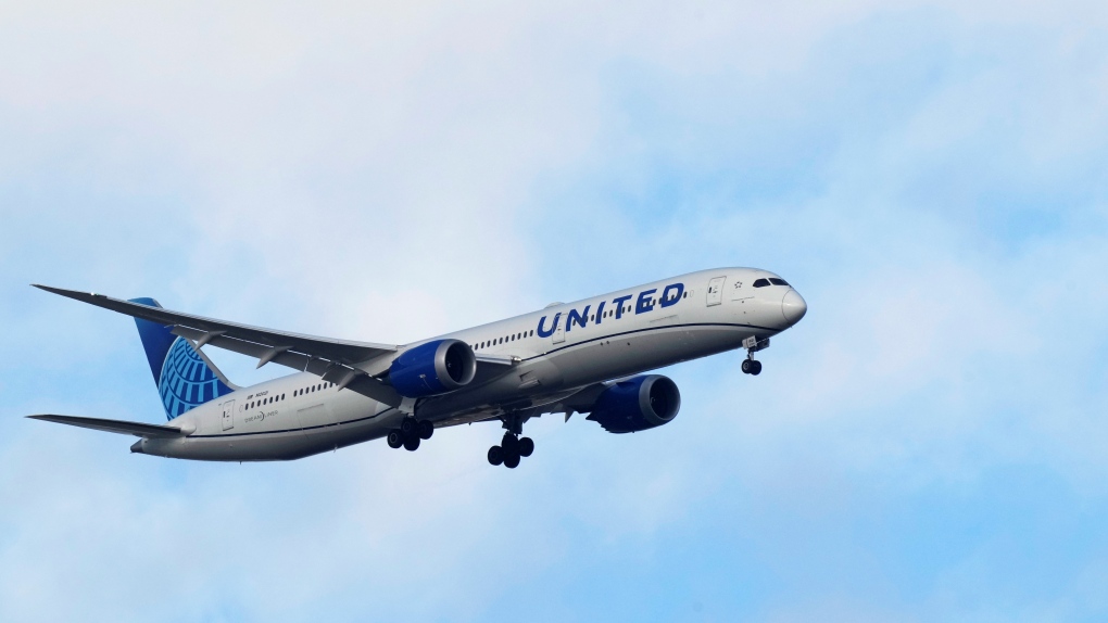 United Airlines: Sick passengers on Vancouver-Houston flight