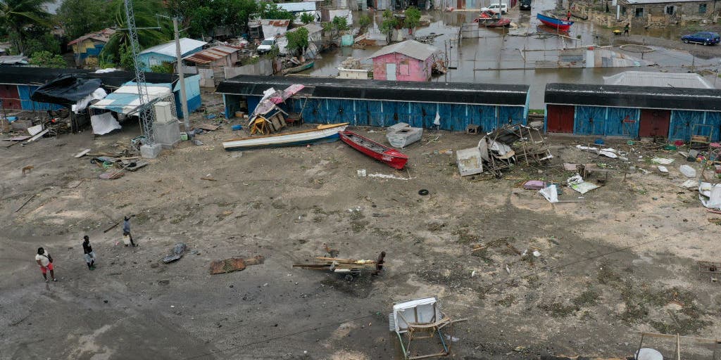 Hurricane Beryl on path towards Mexico's Yucatan Peninsula