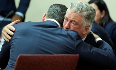 Le procès d’Alec Baldwin pour homicide involontaire annulé pour vice de procédure