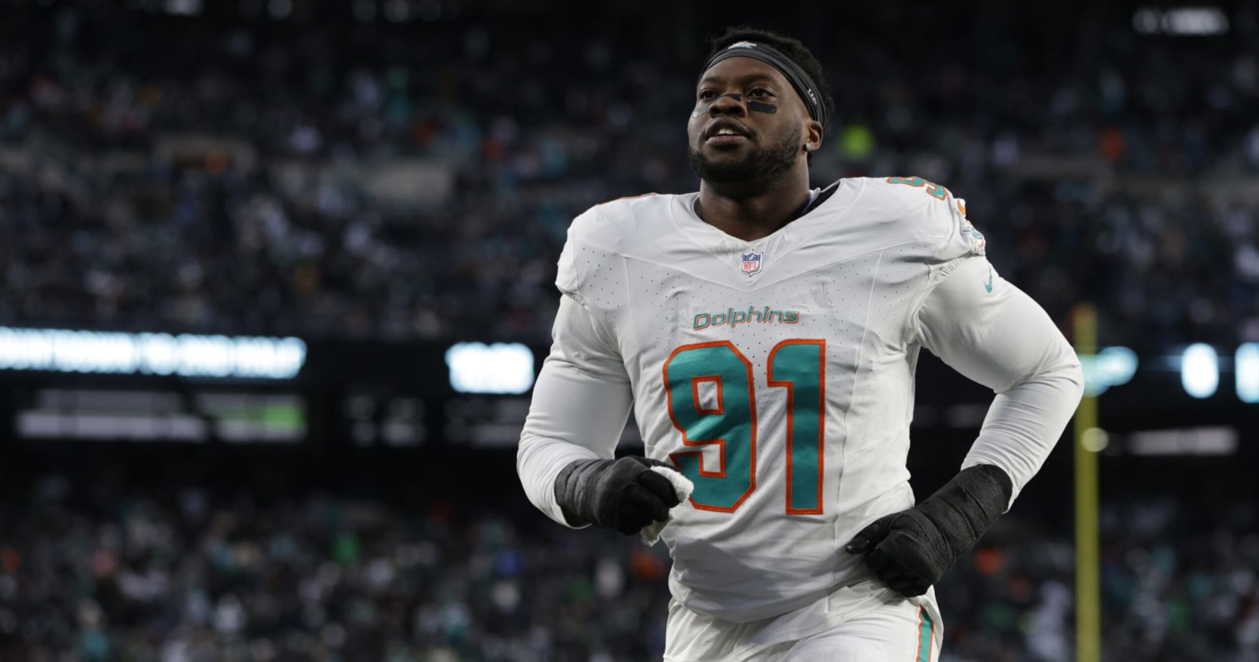 NFL Rumors: Dolphins Eye Emmanuel Ogbah Contract After Shaq Barrett Retirement | News, Scores, Highlights, Stats, and Rumors