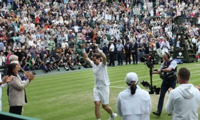 Aussies in awe as Wimbledon farewells Andy Murray