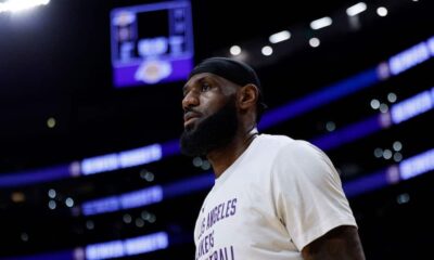 LeBron James revient à Los Angeles et pourra jouer avec son fils