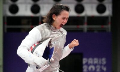 Team USA fencers Lee Kiefer, Lauren Scruggs win gold, silver medals