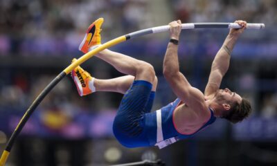 Viral French pole vaulter after crossbar fail – NBC New York