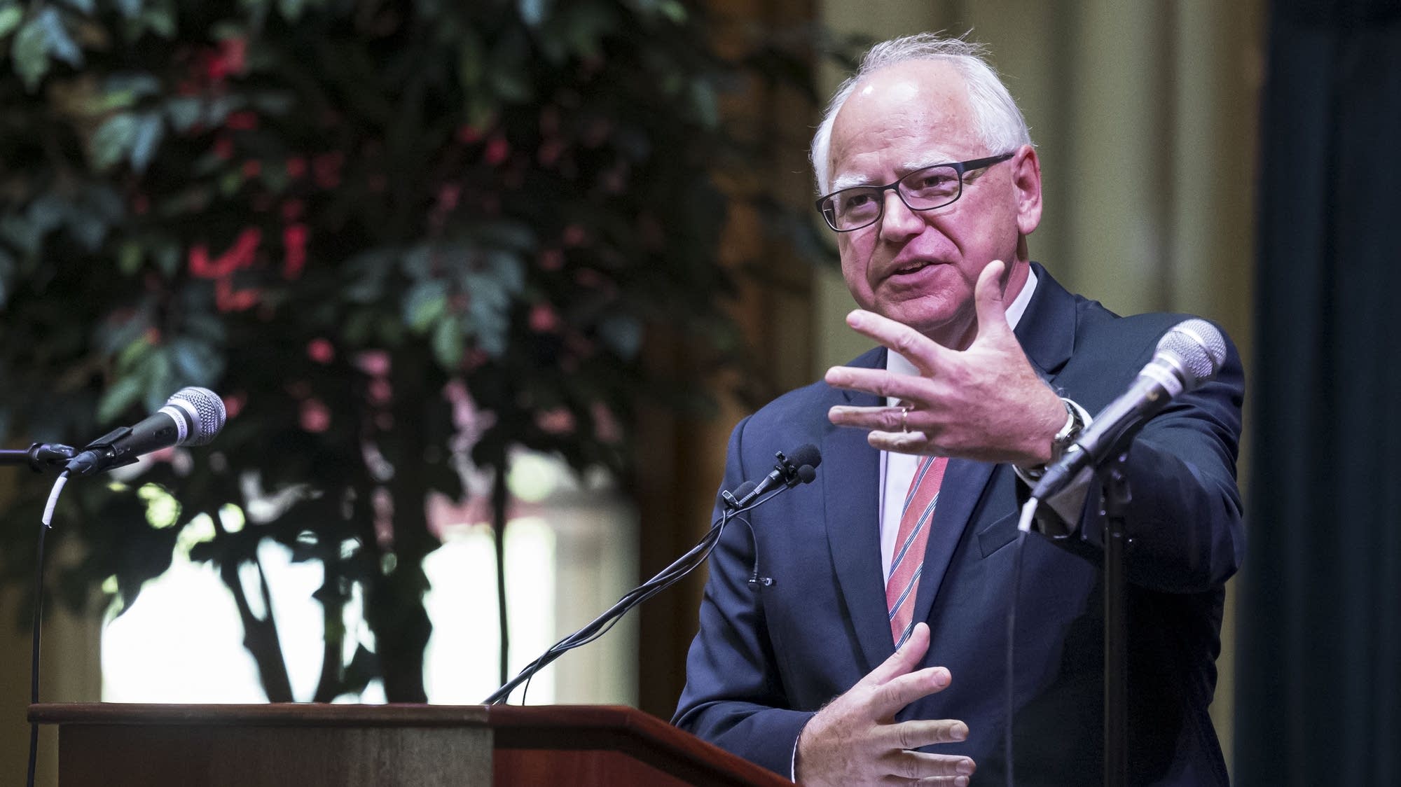 Gov. Walz remains on Kamala Harris’ VP shortlist as new ticket set to debut on Tuesday