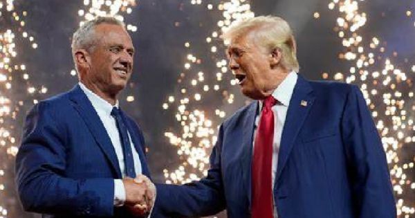 RFK Jr. sidesteps from presidential bid to support Trump — MercoPress