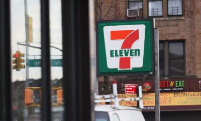 Alimentation Couche-Tard souhaite acheter la chaîne de dépanneurs 7-Eleven