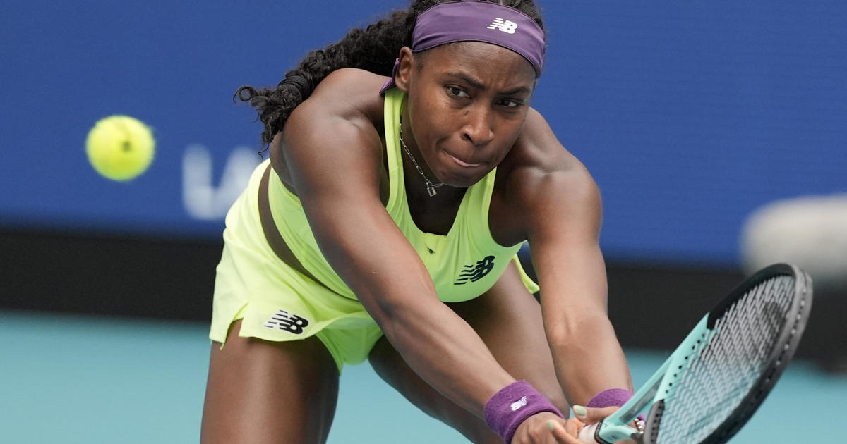 Coco Gauff struggles, finds way to win at US Open