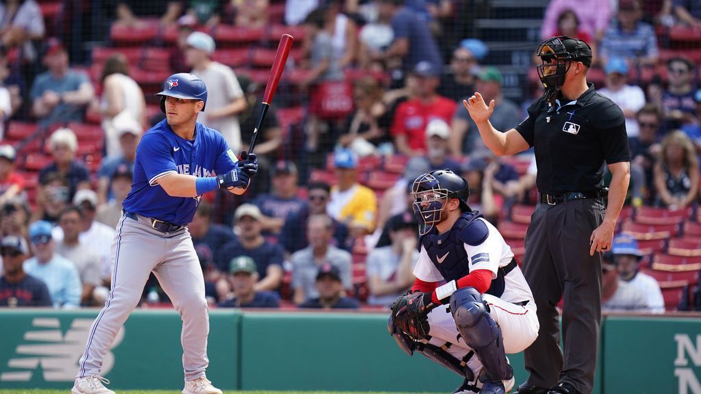 Danny Jansen appears for Blue Jays, Red Sox in same game