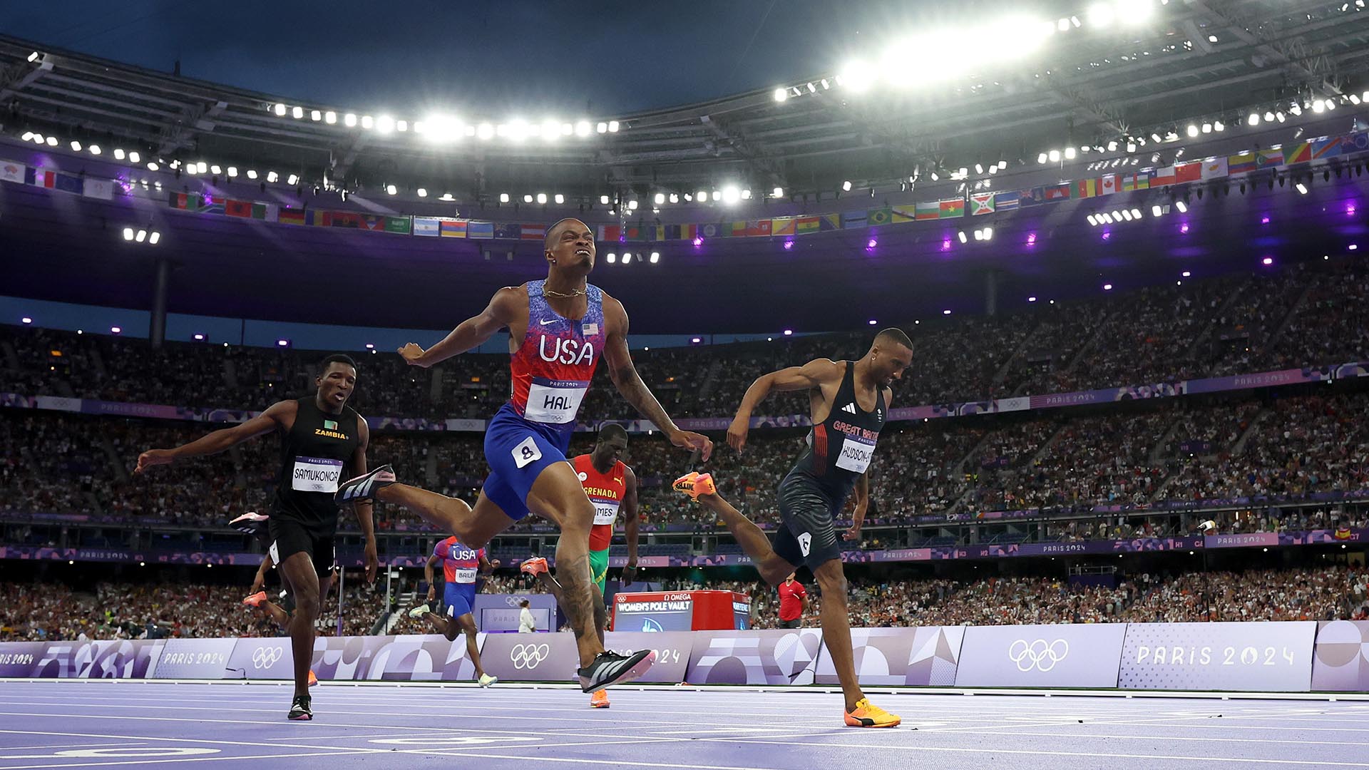 In epic sprint to the finish, Quincy Hall wins 400m gold