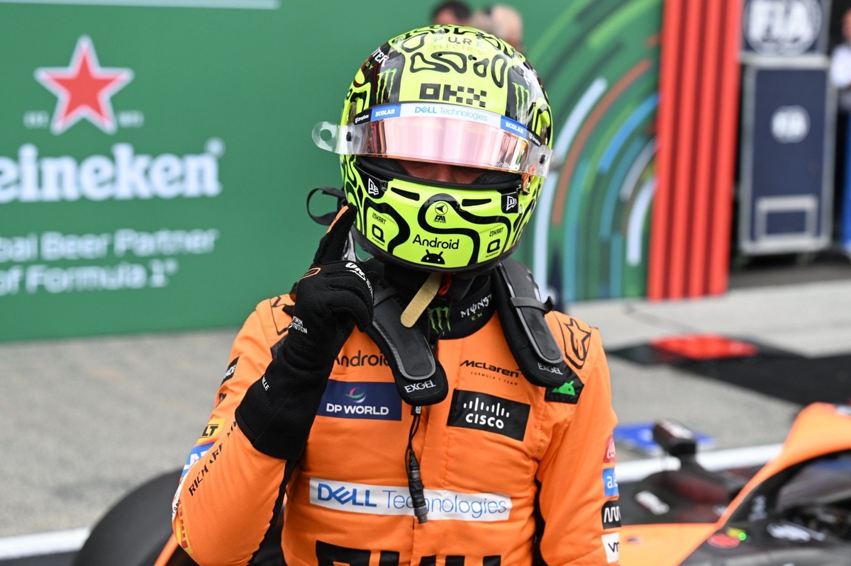 Norris takes dominant pole from Verstappen