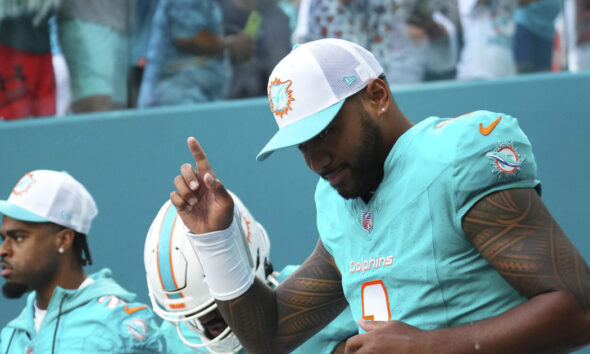 Watch Live: Tampa Bay Buccaneers vs. Miami Dolphins Preseason Game Week 3