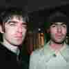 Liam (right) and Noel Gallagher, pictured in London in February 1999.