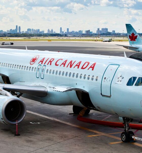 Air Canada pilots offered 30% pay raise to avert potential strike