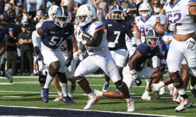 Ashton Jeanty rushes for 267 yards, 6 TDs in Boise State win