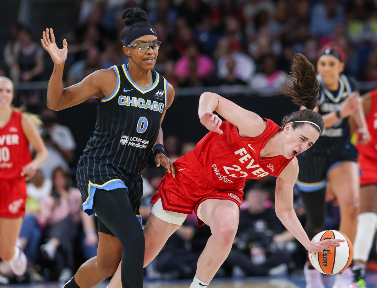 Chicago Sky's Diamond DeShields responds to toxic fan after hard foul on Caitlin Clark