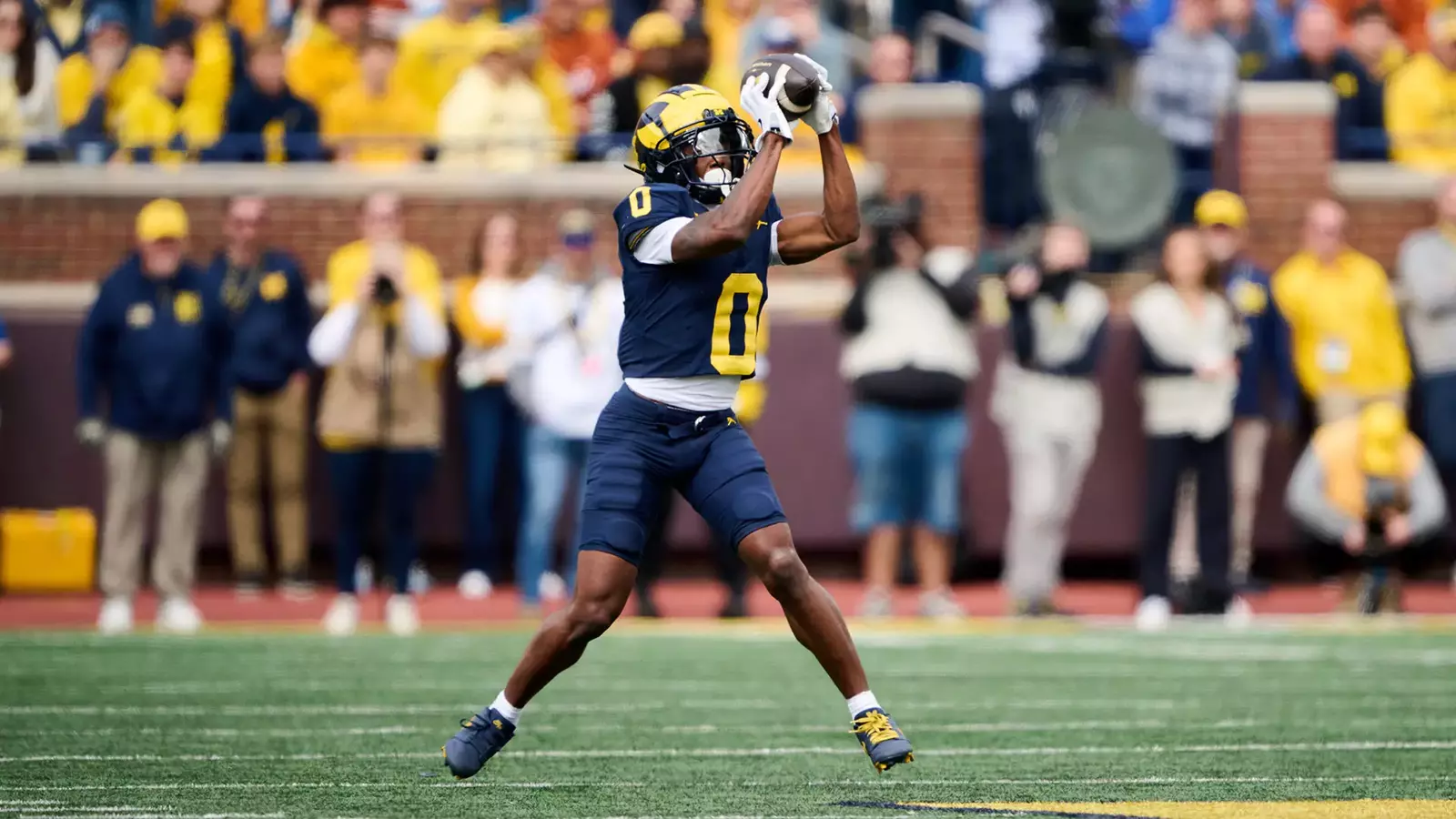 Michigan Downed by No. 3 Texas at Big House