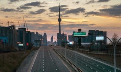 Toronto traffic: Gardiner Expressway closed this weekend