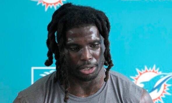 Tyreek Hill briefly detained by police hours before Dolphins season kickoff game