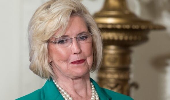 Lilly Ledbetter, icon in the battle for U.S. equal pay, dead at 86