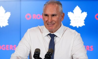 Maple Leafs coach Berube greets former Blues players before 1st meeting