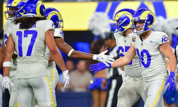 Rams' offense leads way in impressive victory over Vikings