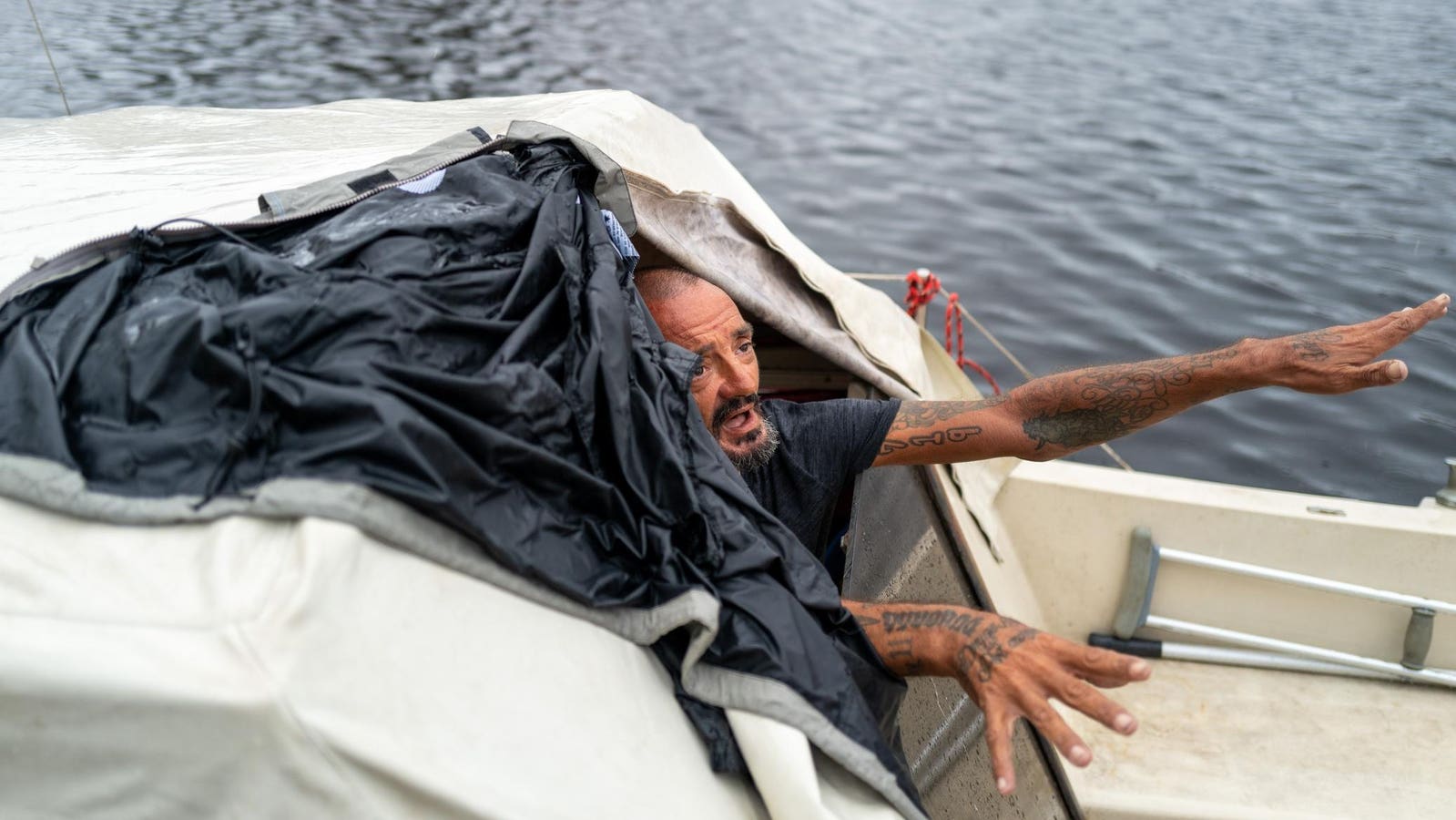 Tampa Resident ‘Lieutenant Dan’ Survives Hurricane Milton On His Boat