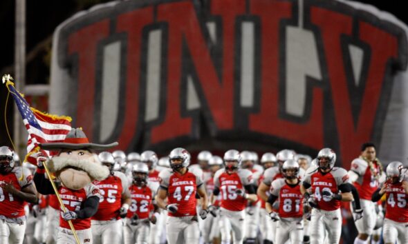 What time, TV channel is UNLV vs Syracuse football on today? Free live stream, spread, game odds