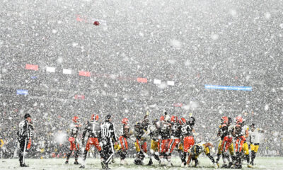 Steelers at Browns turns into a snow globe amid Cleveland blizzard