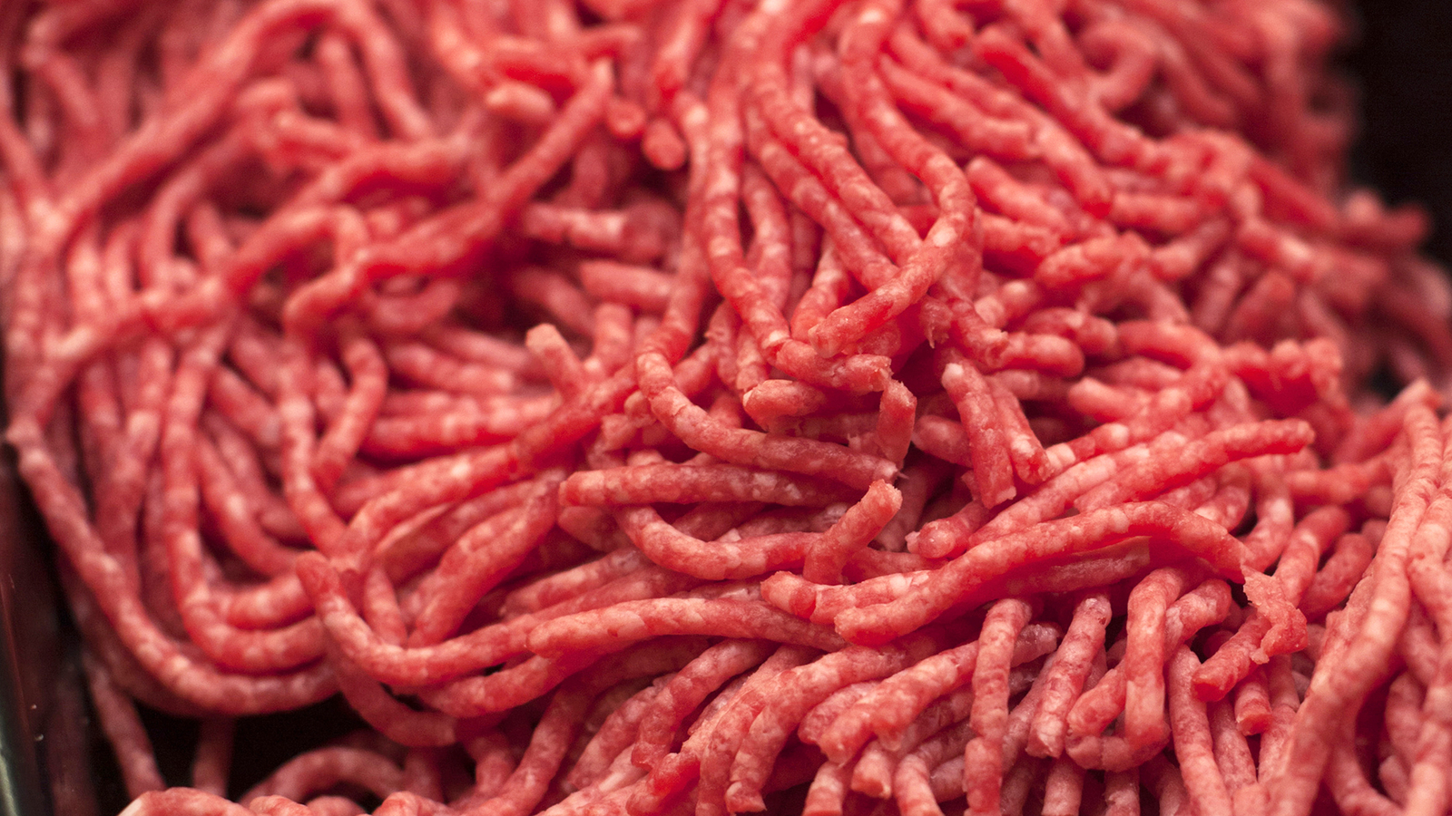 More than 165K pounds of ground beef recalled due to possible E. coli contamination