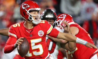 Chiefs survive OT, Mahomes injury scare to beat Bucs