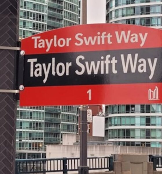 City of Toronto unveils ceremonial Taylor Swift street signs – CP24