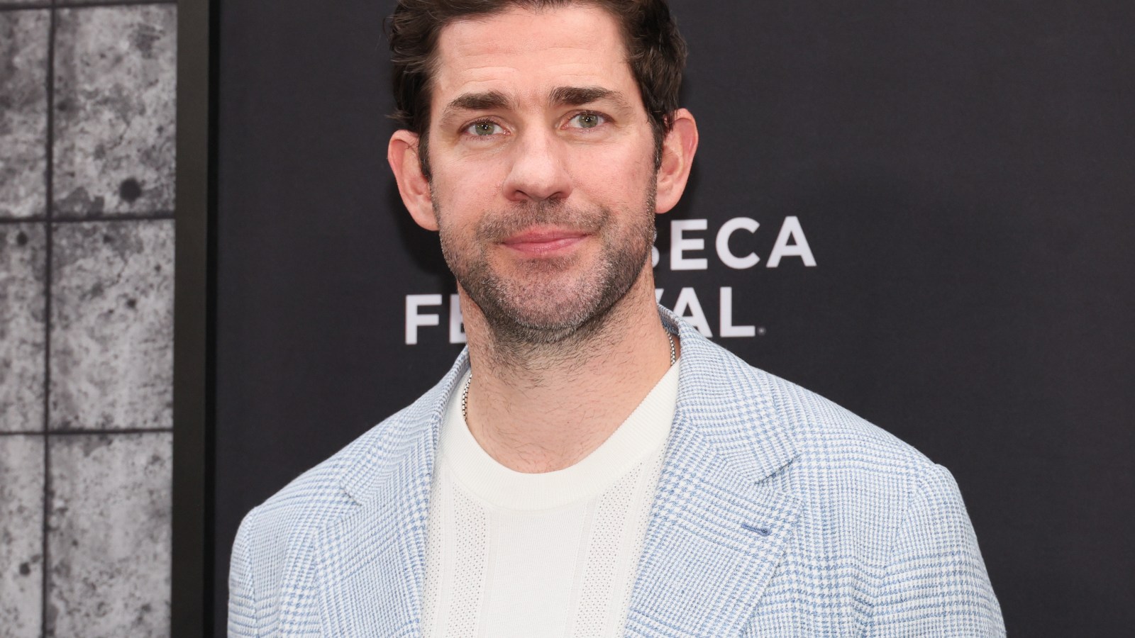 Internet Divided as 'People' Names John Krasinski 'Sexiest Man Alive'