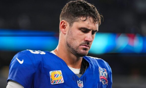 New York Giants bench QB Daniel Jones -- what now?