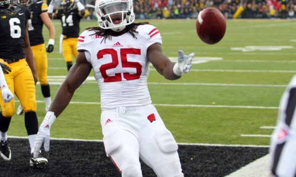 Badgers Melvin Gordon stats comparison Ashton Jeanty Heisman Trophy